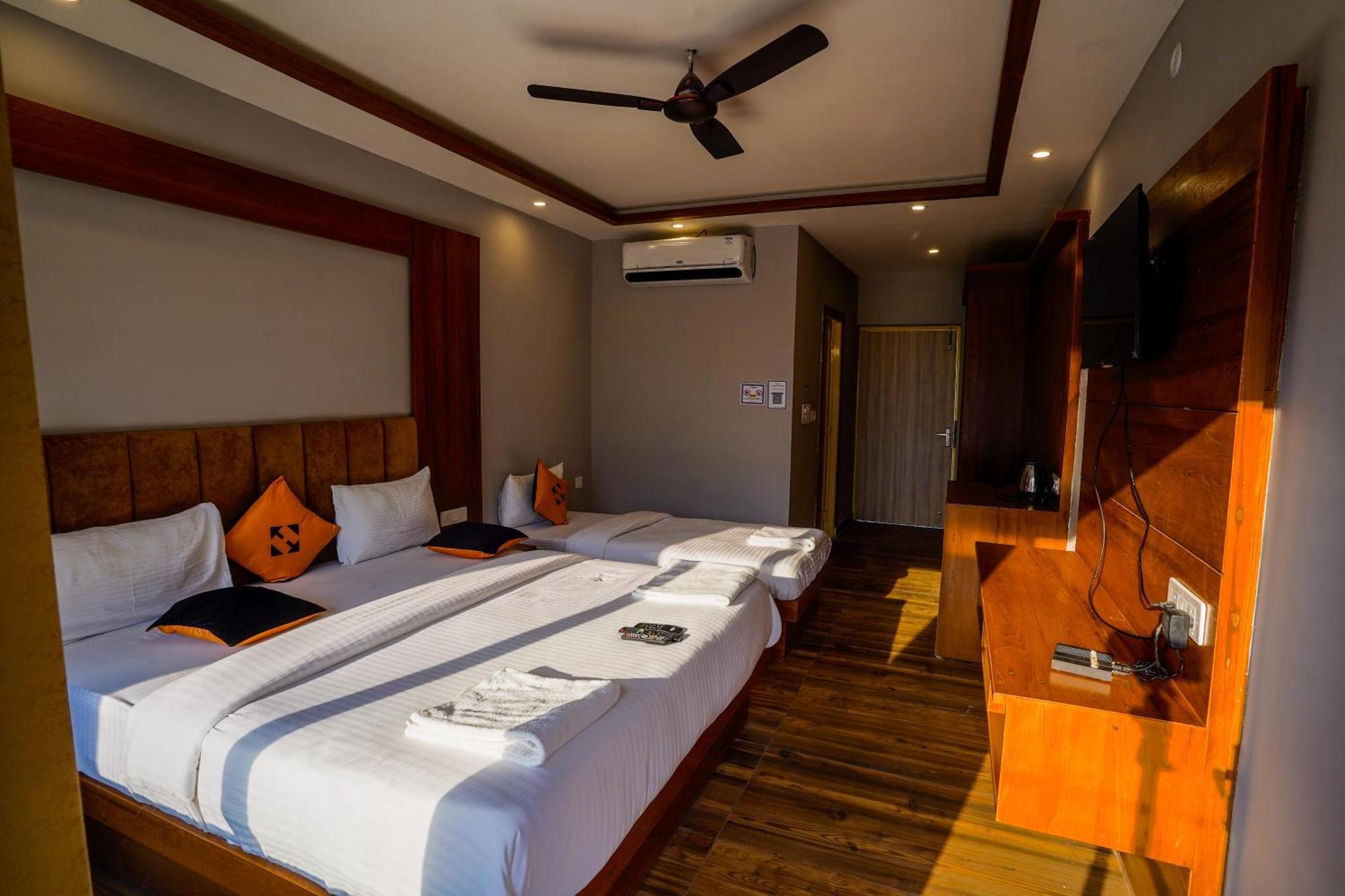 Хостел Hide-In Rishikesh, Laxman Jhula Екстер'єр фото